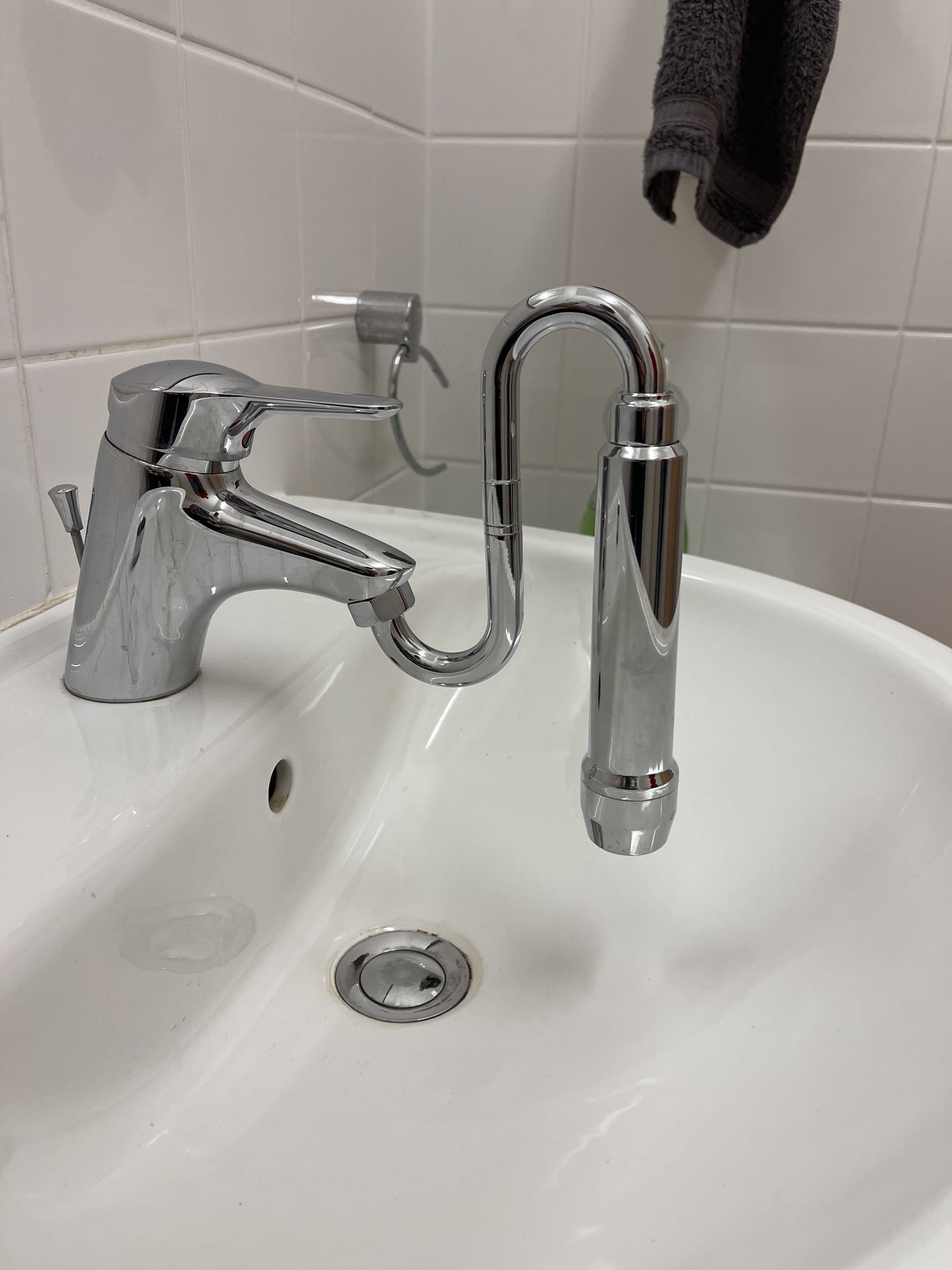 Waschbecken Filter gegen Legionellen